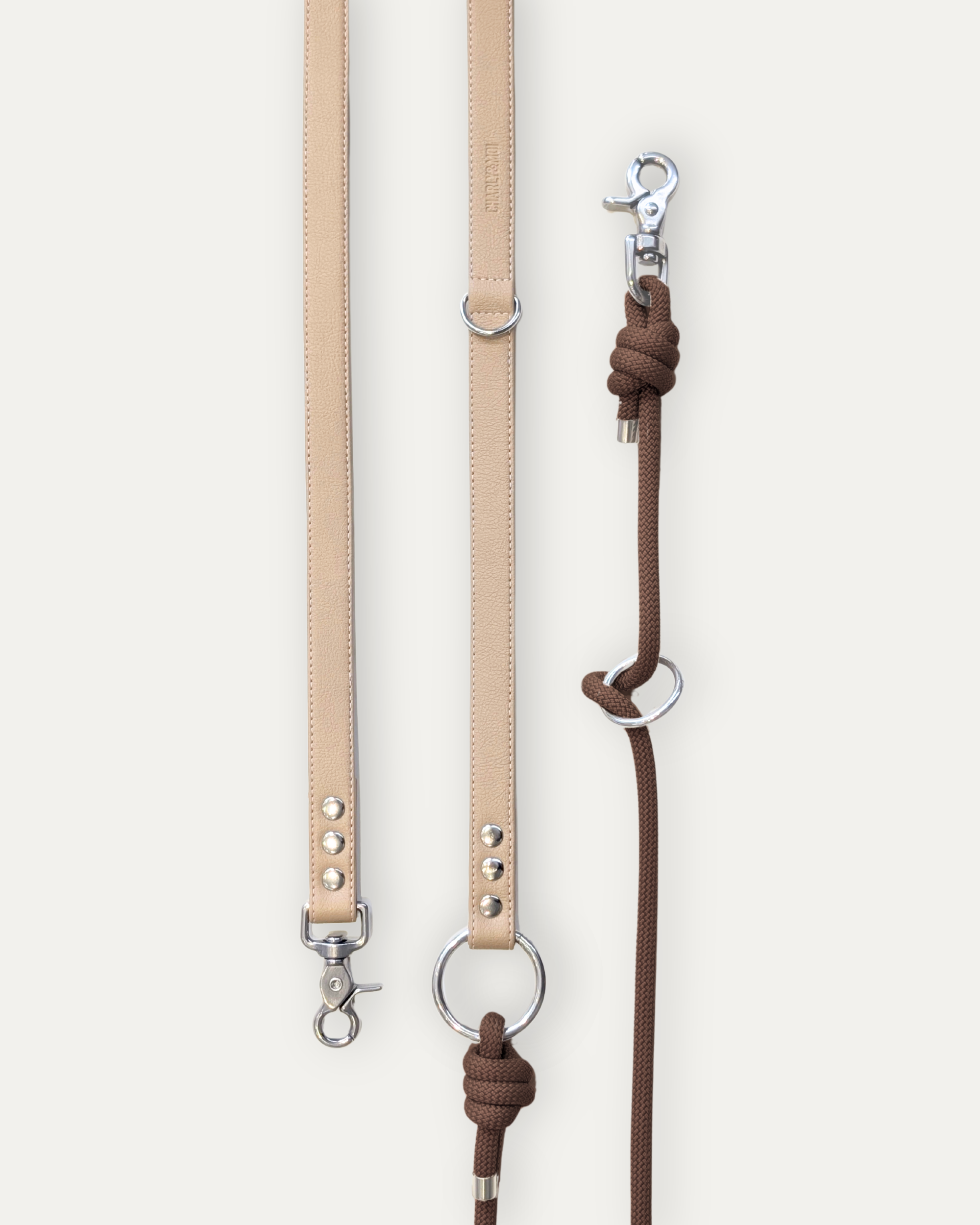 Laisse Cassandre – Nude