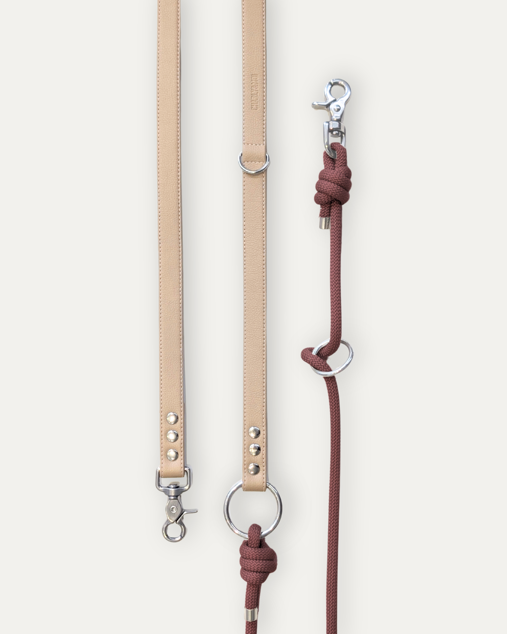 Laisse Cassandre – Nude