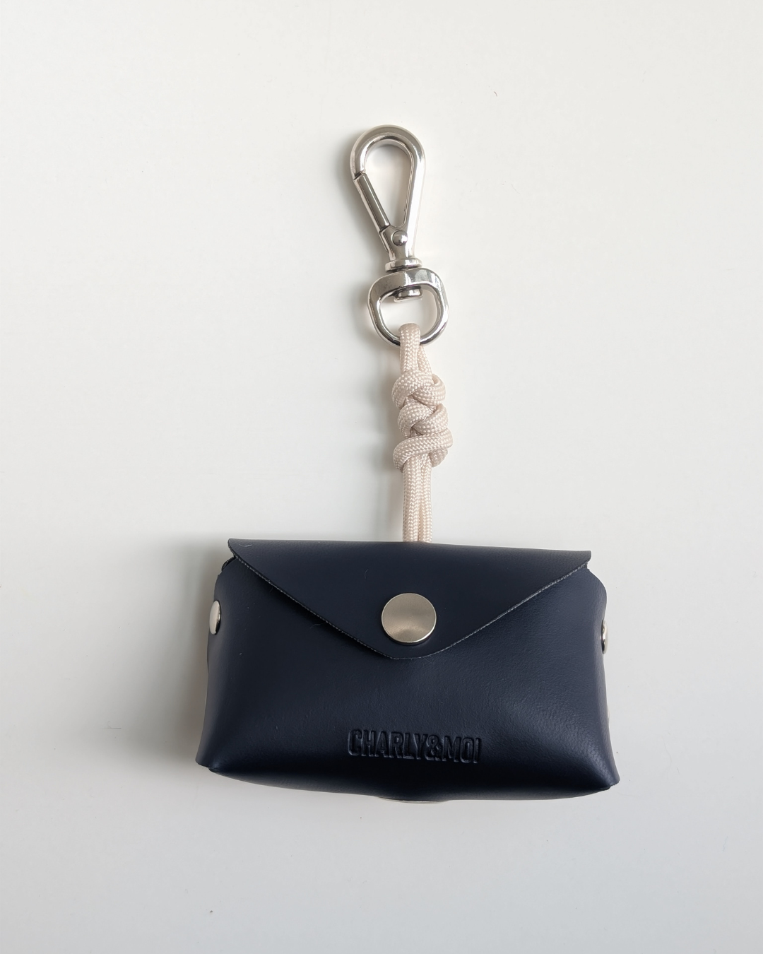 La pochette Augustine