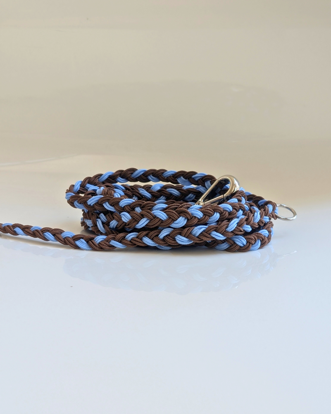 Laisse tressée bicolore Mini-marthe pour petit chien - Collection Vallabrègues