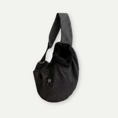 The carrying bag
