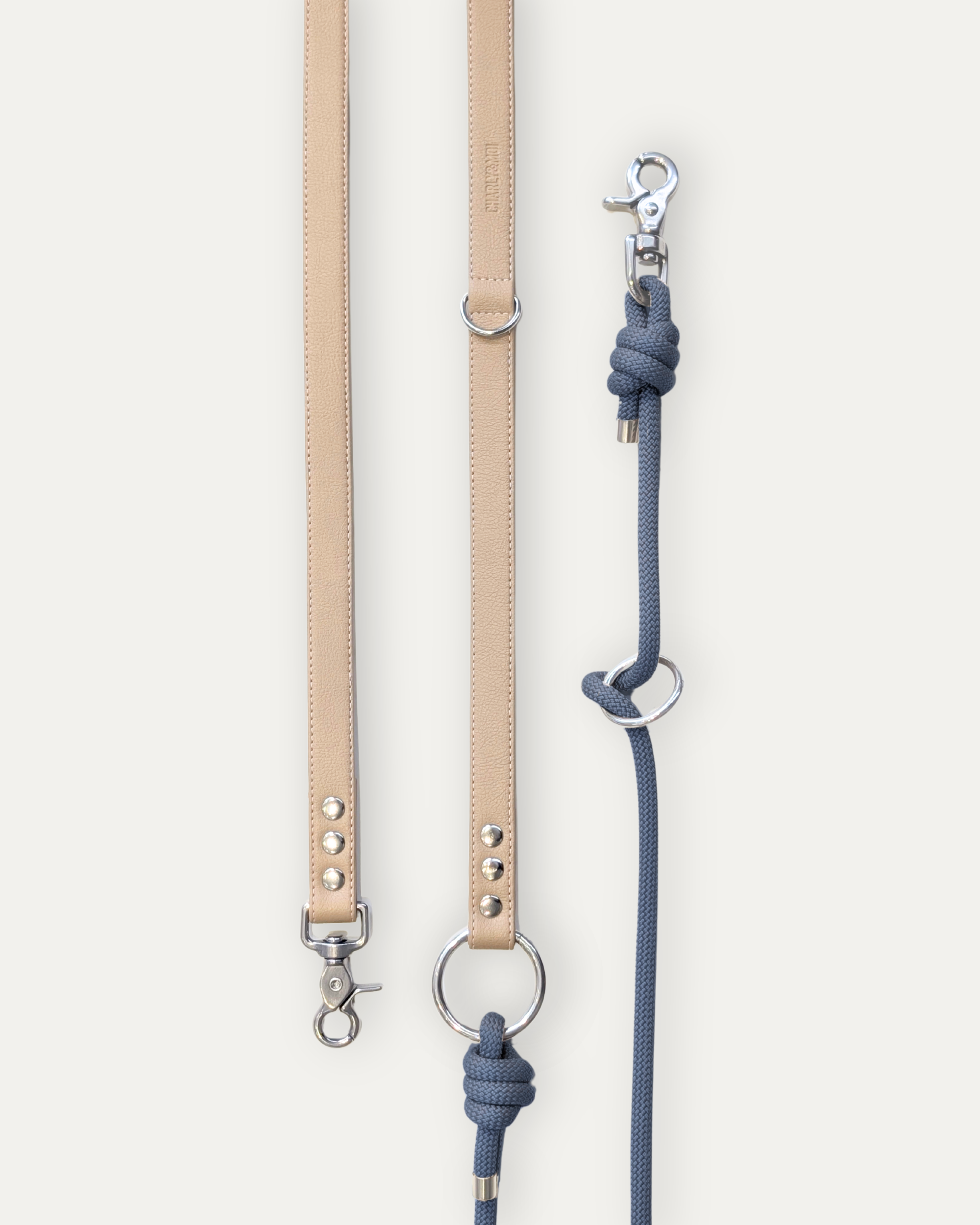 Laisse Cassandre – Nude