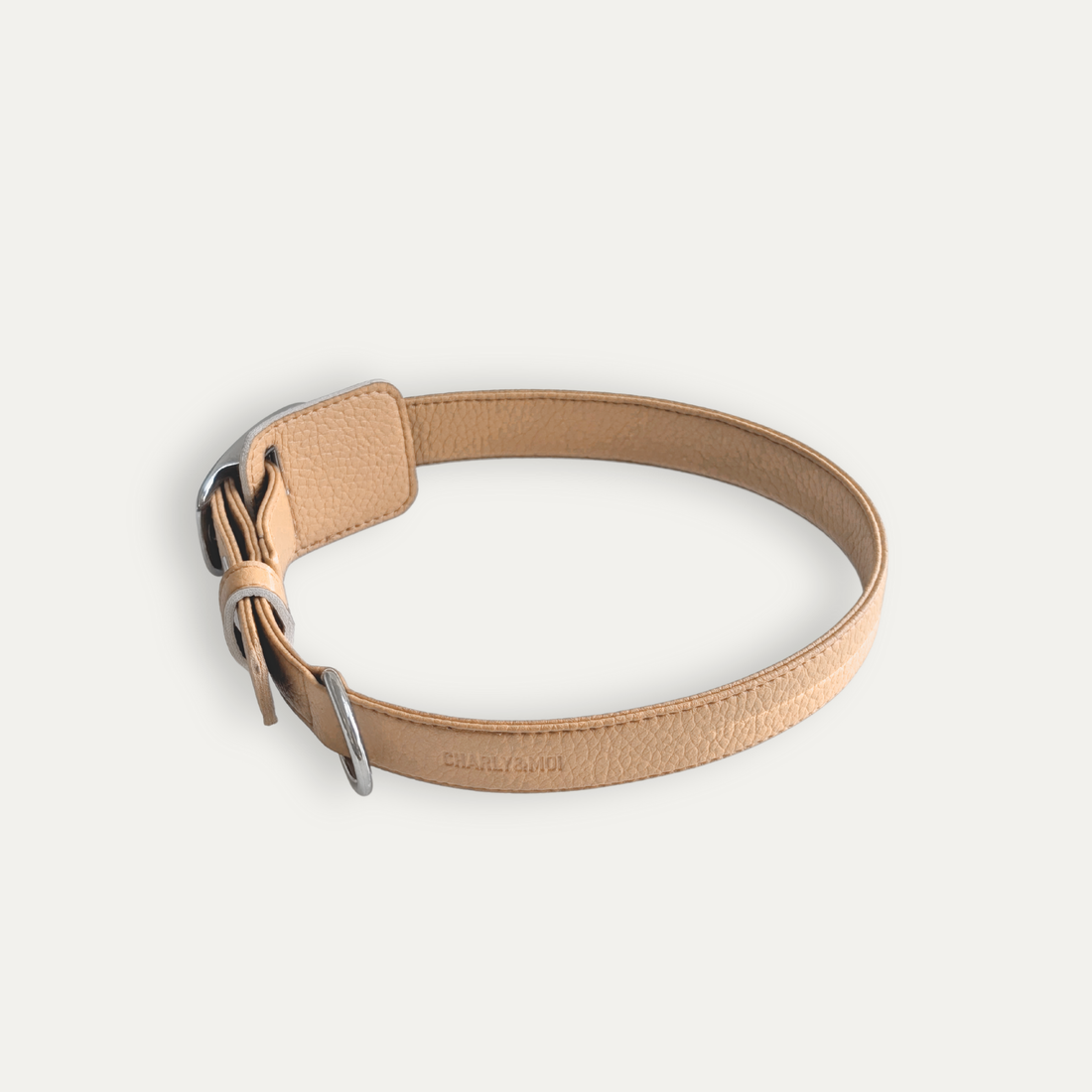 Collier pour chien en cuir* vegan nude focus arrière